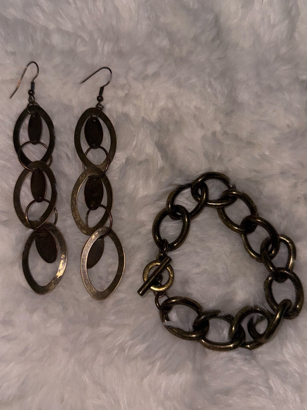 Western Style Brass-Tone Chain Bracelet and Dangle Earrings Set